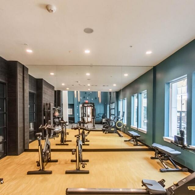 Virtual tour of fitness center at Fifteen15 Apartments in Austin TX