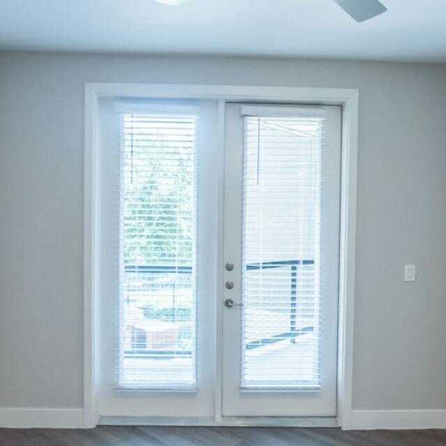 Virtual tour of one bedroom floor plan at Fifteen15 Apartments in Austin TX