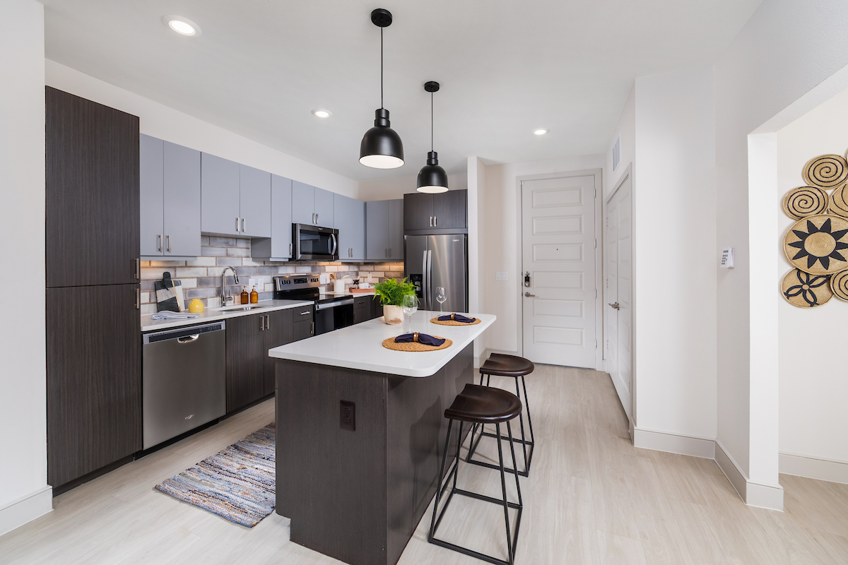 fifteen 15 lamar 2 bedroom kitchen cmf photo 8913